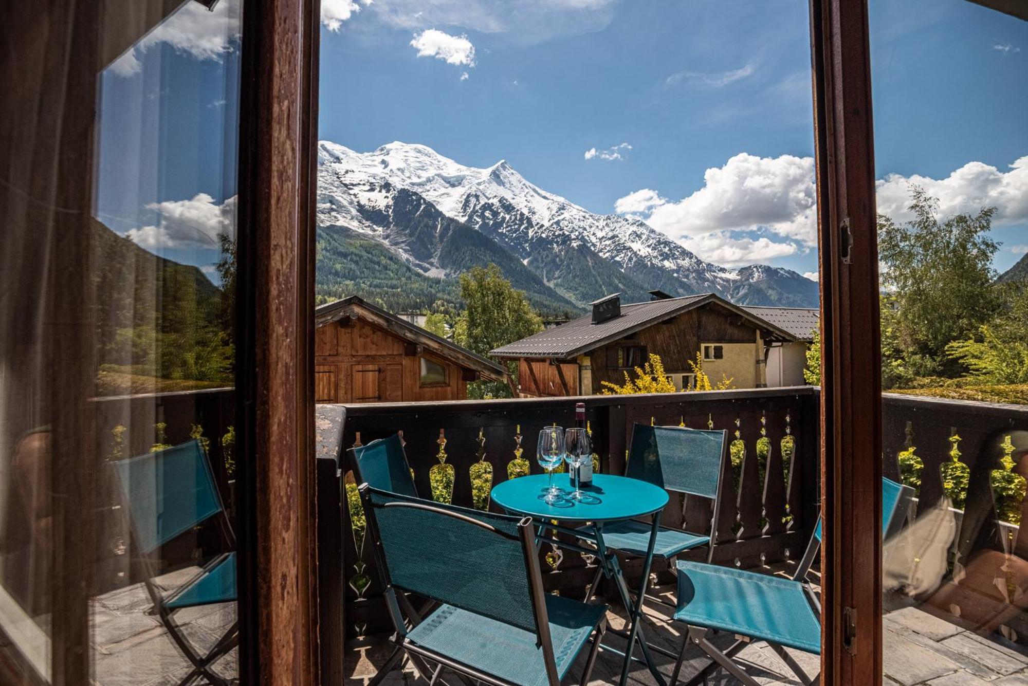 Apartment Chamouny - Alpes Travel - Chamonix - Sleeps 8 ภายนอก รูปภาพ